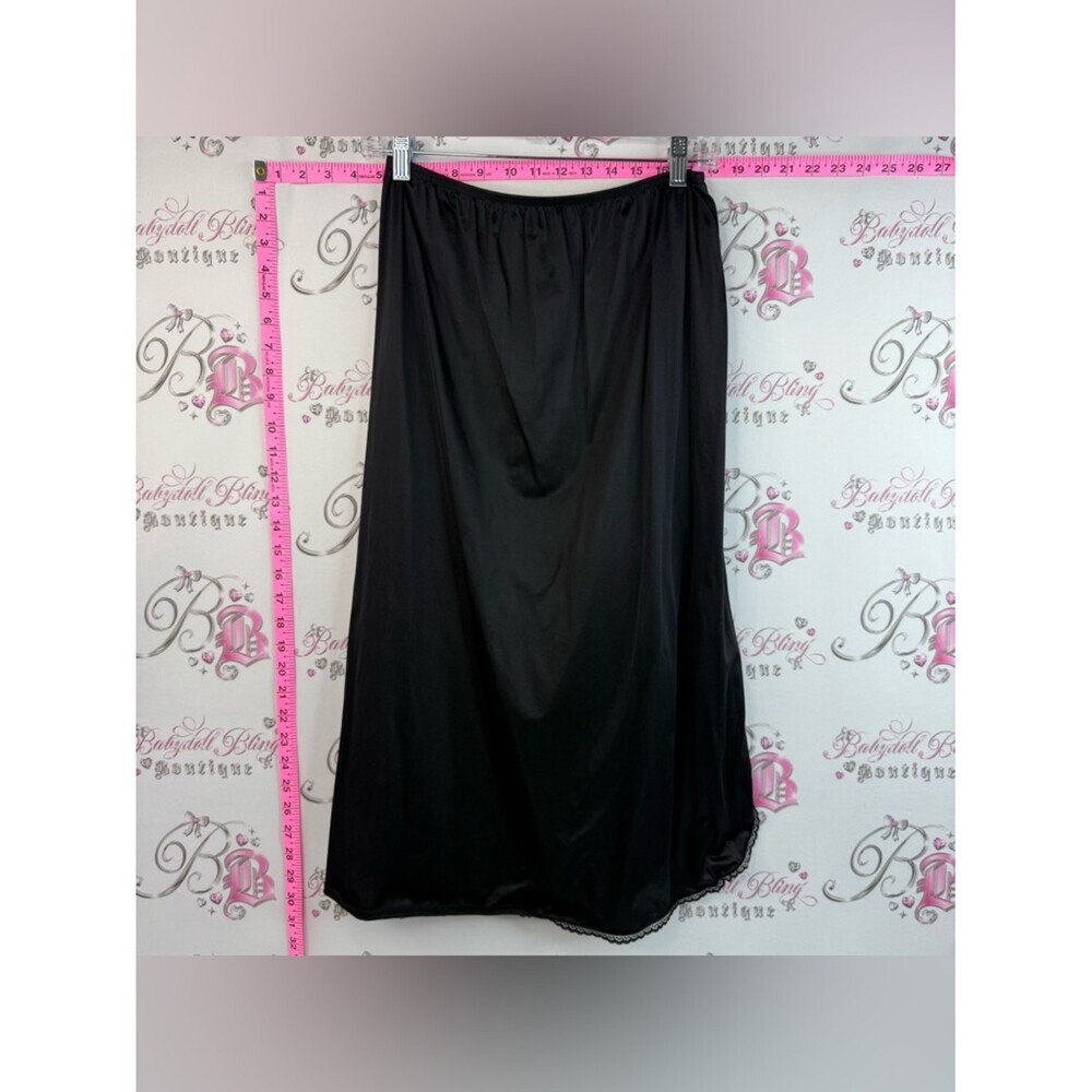 Skirt shiny lace Lightweight Low Rise Black Half Slip Skirt Lace Trim On Bottom